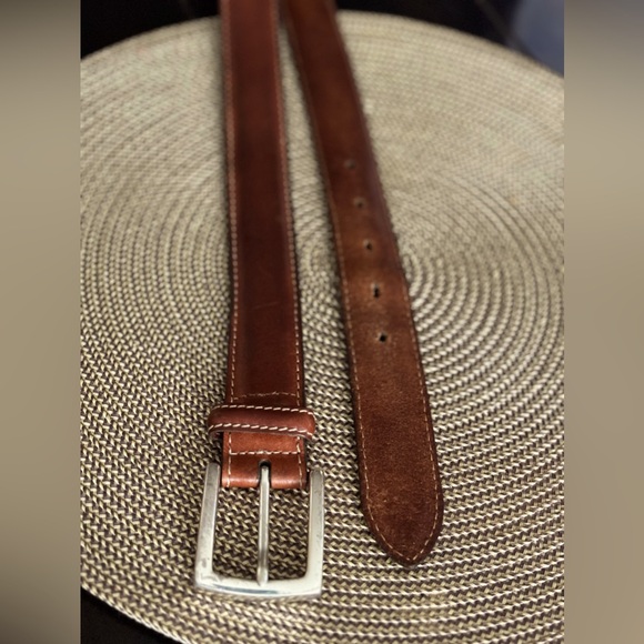 TRAFALGAR ITALIAN SADDLE BROWN LEATHER CLASSIC SQUARE SOLID BRASS BUCKLE SZ 36 - Picture 9 of 9